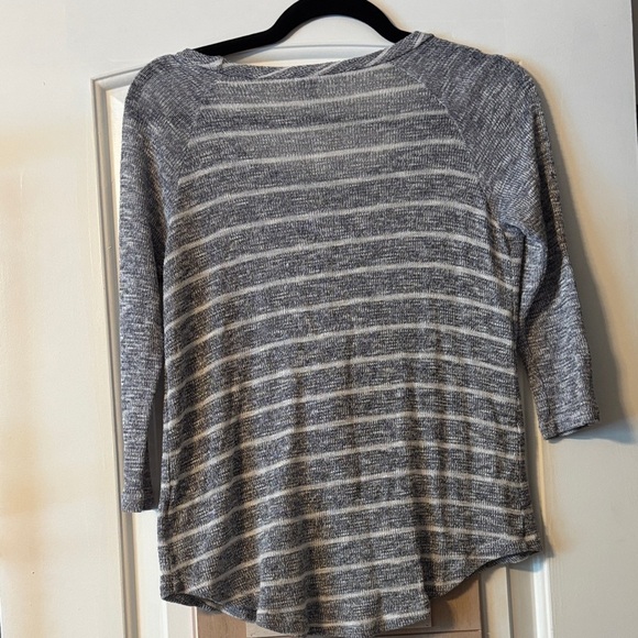Splendid Gray Striped Long Sleeve Top - Picture 2 of 5
